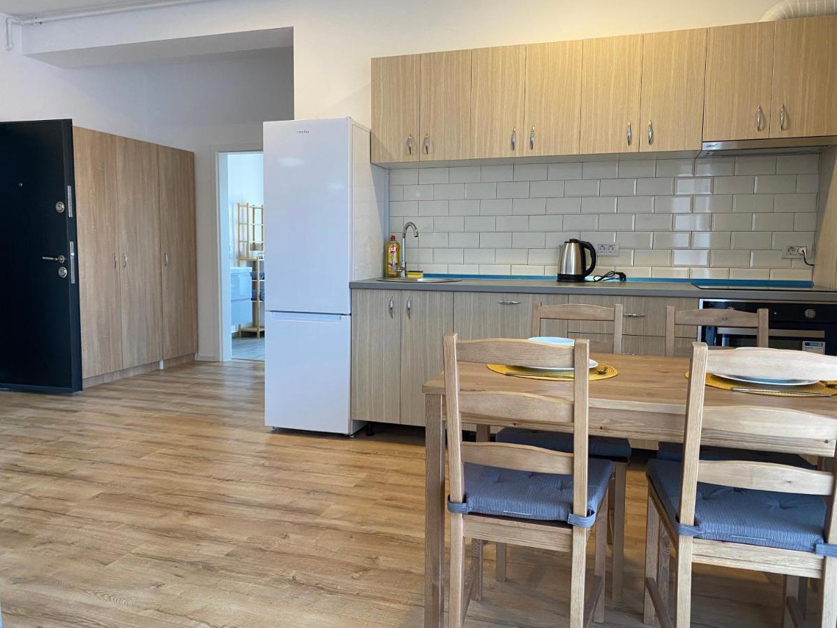 Glam Apartments Lipatti Near Iulius Mall And City Center Temesvár Kültér fotó