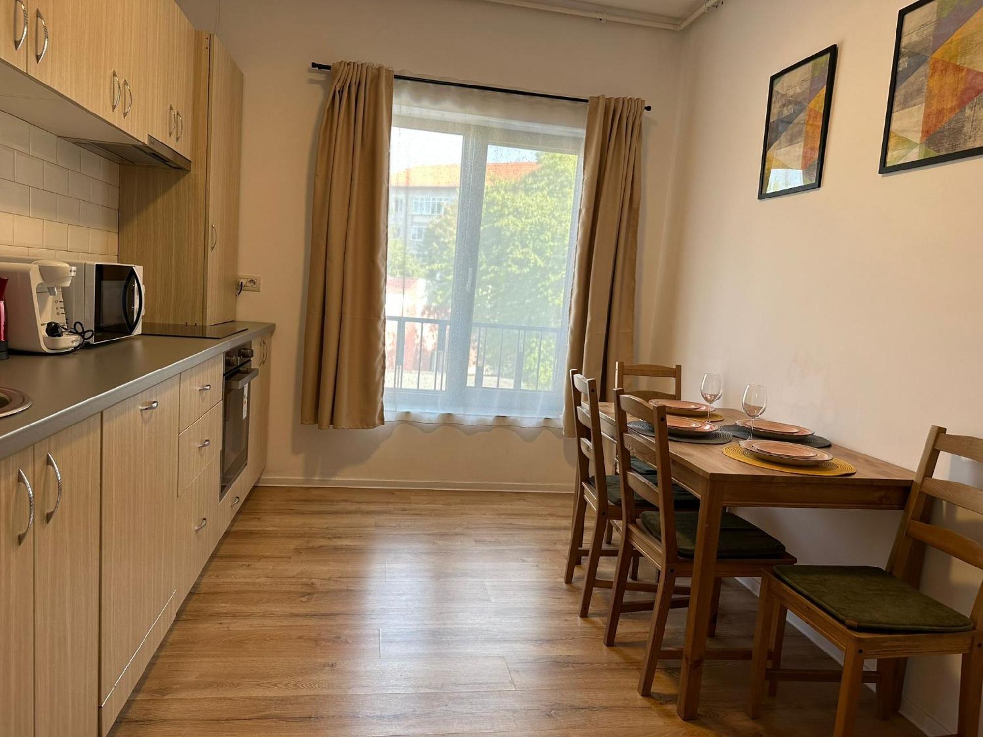 Glam Apartments Lipatti Near Iulius Mall And City Center Temesvár Kültér fotó