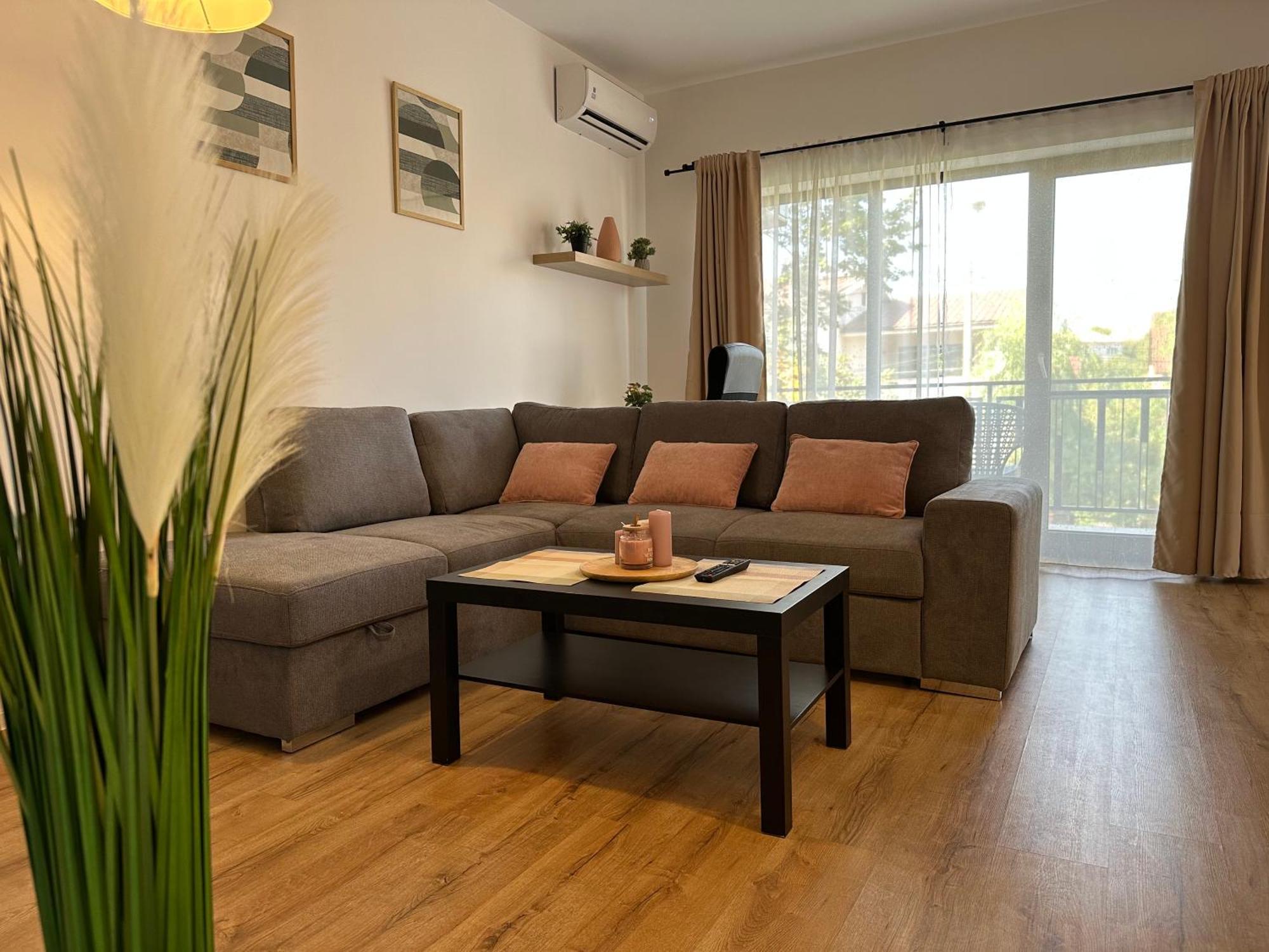 Glam Apartments Lipatti Near Iulius Mall And City Center Temesvár Kültér fotó