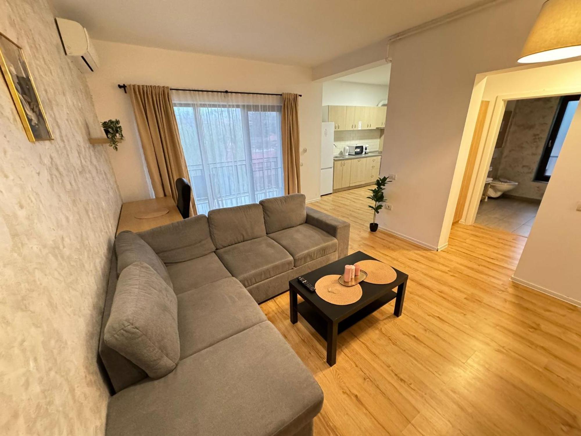 Glam Apartments Lipatti Near Iulius Mall And City Center Temesvár Kültér fotó