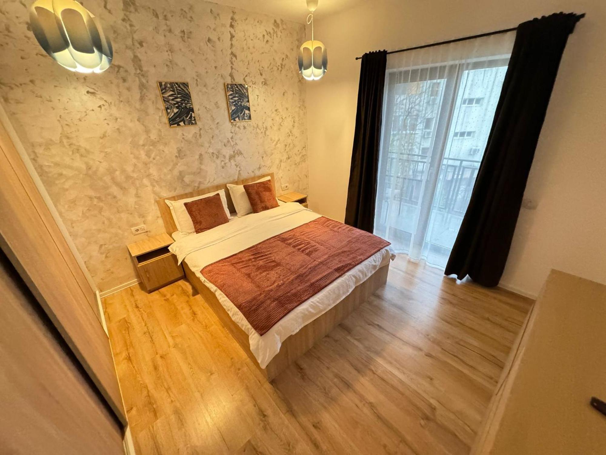 Glam Apartments Lipatti Near Iulius Mall And City Center Temesvár Kültér fotó