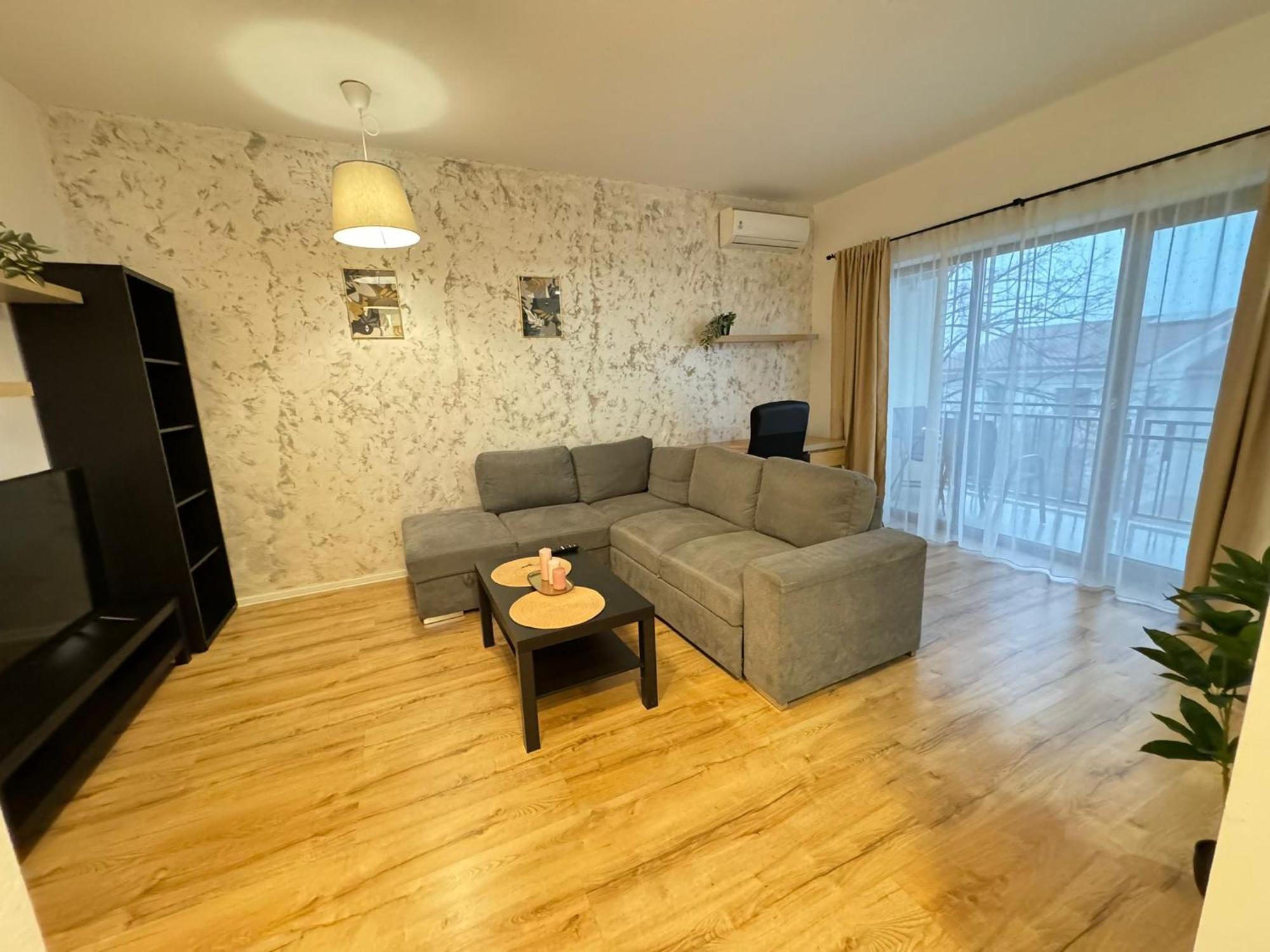 Glam Apartments Lipatti Near Iulius Mall And City Center Temesvár Kültér fotó